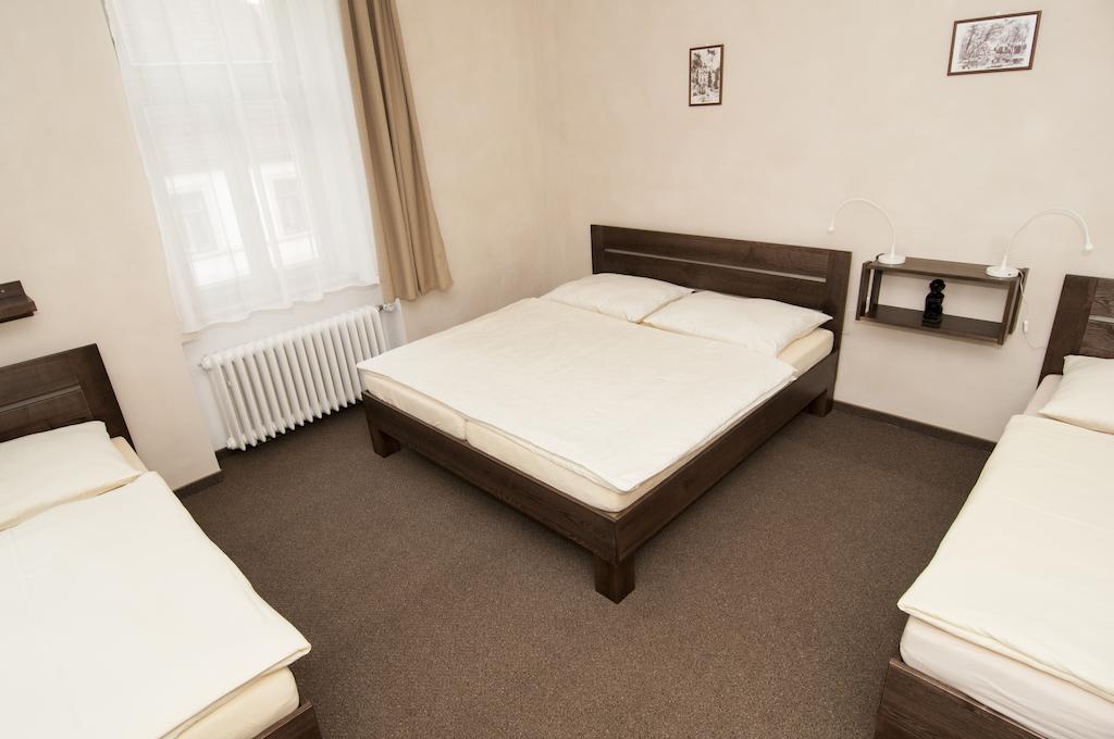 Hotel Beranek Blatná エクステリア 写真