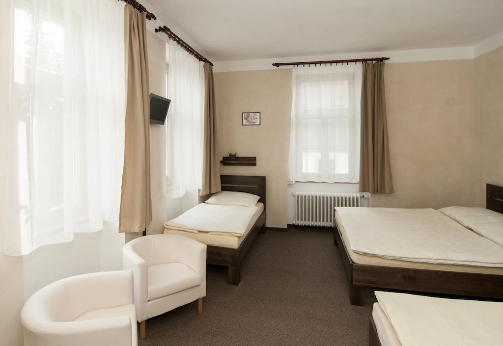Hotel Beranek Blatná エクステリア 写真