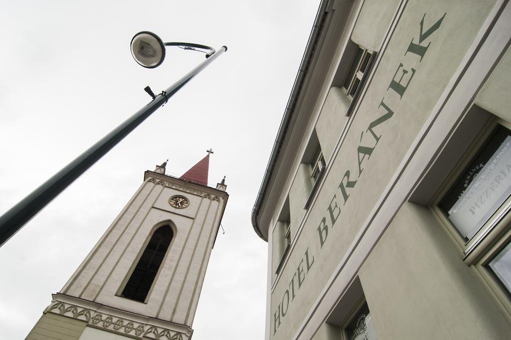 Hotel Beranek Blatná エクステリア 写真