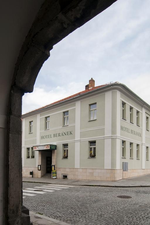 Hotel Beranek Blatná エクステリア 写真