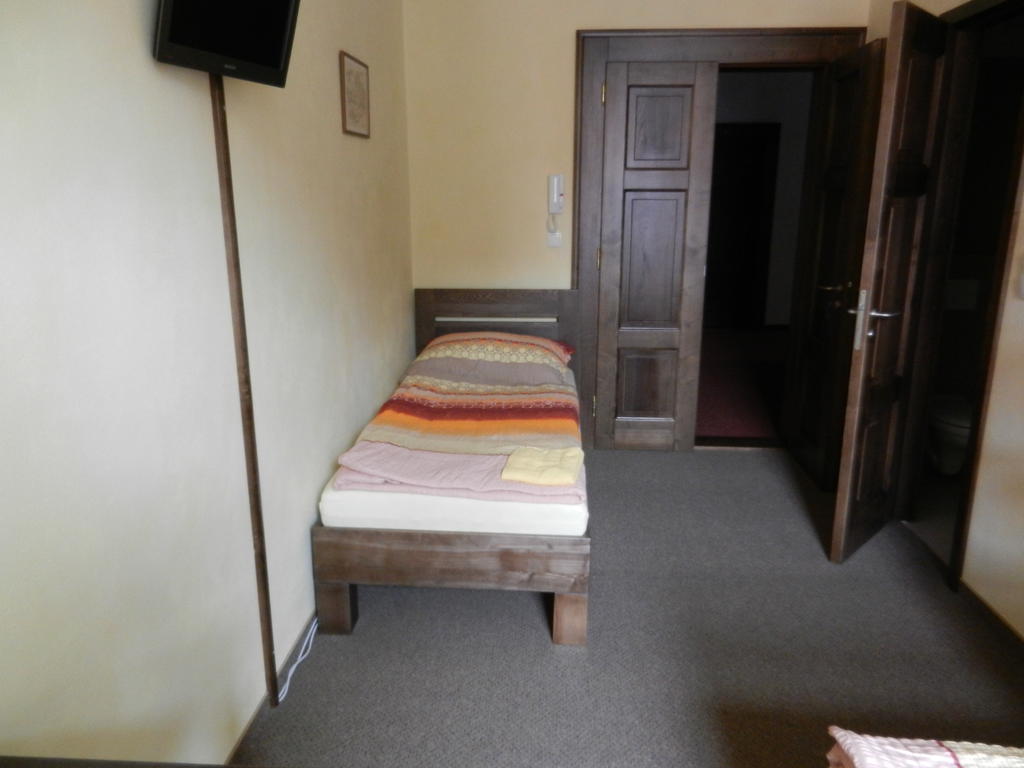 Hotel Beranek Blatná エクステリア 写真